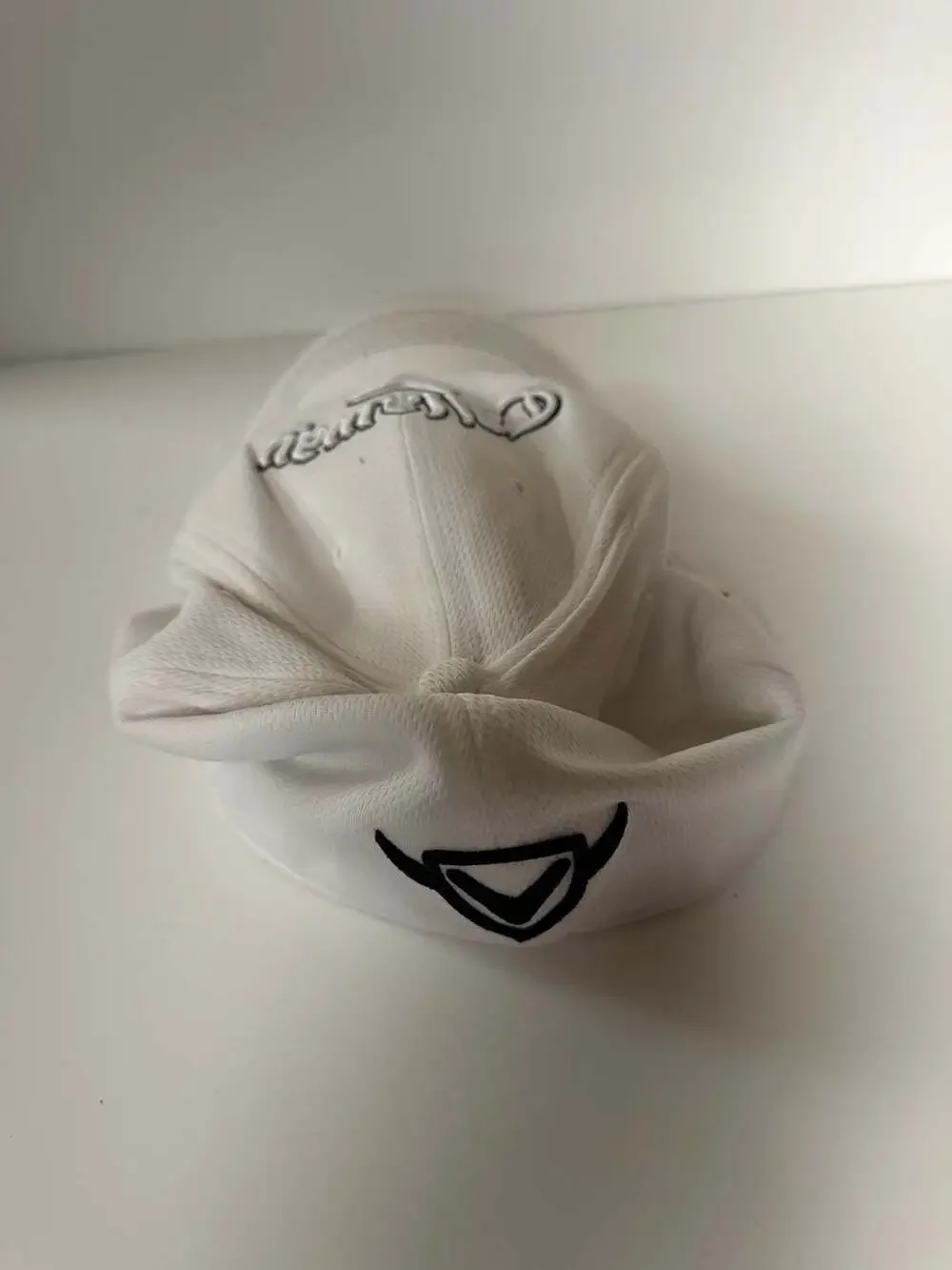 Callaway Diablo Edge White Golf Hat Cap Embroidered Adjustable